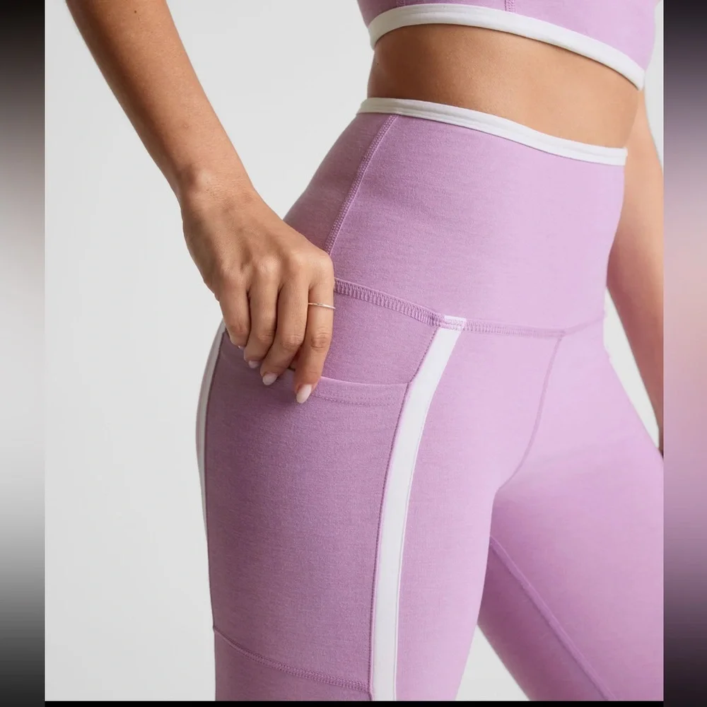 Beyond Yoga Spacedye Slim Racerback Crop & Spacedye New Moves Midi Leggings Set - Picture 10 of 12
